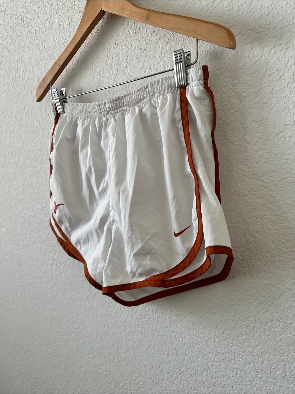 Nike Women’s Texas Longhorns Dri-fit Running Shorts Small White Orange Athletic - Picture 3 of 8